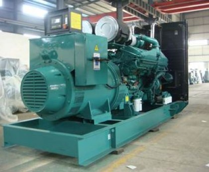 Máy Phát Điện Cummins 800Kva